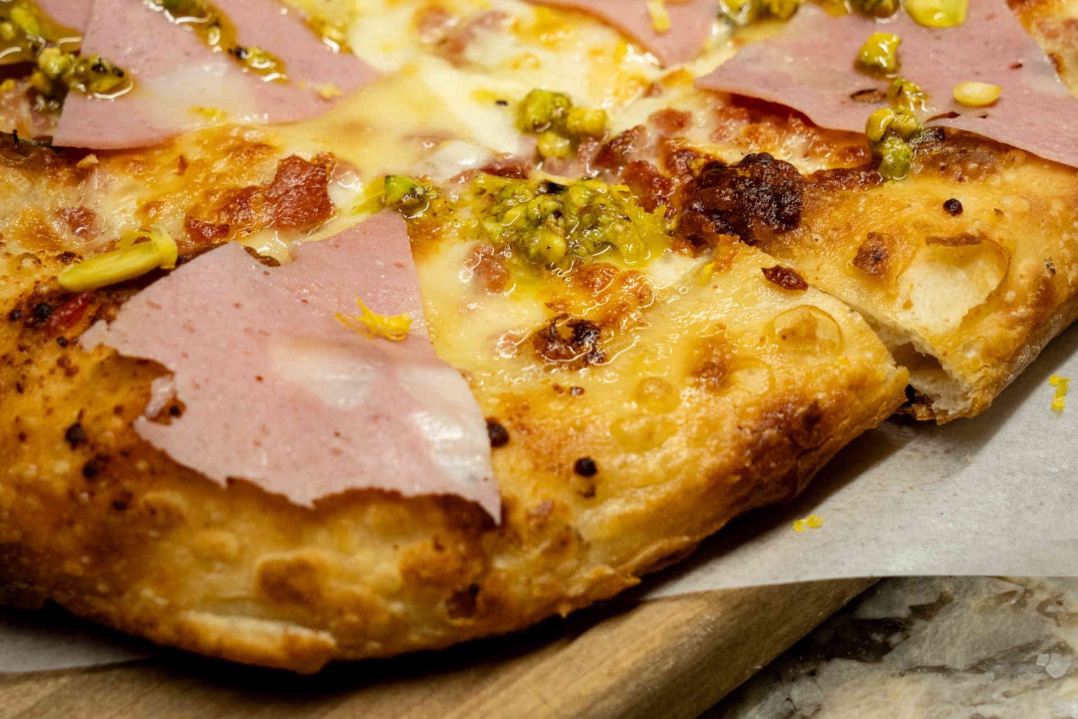 Pizza Mortadella