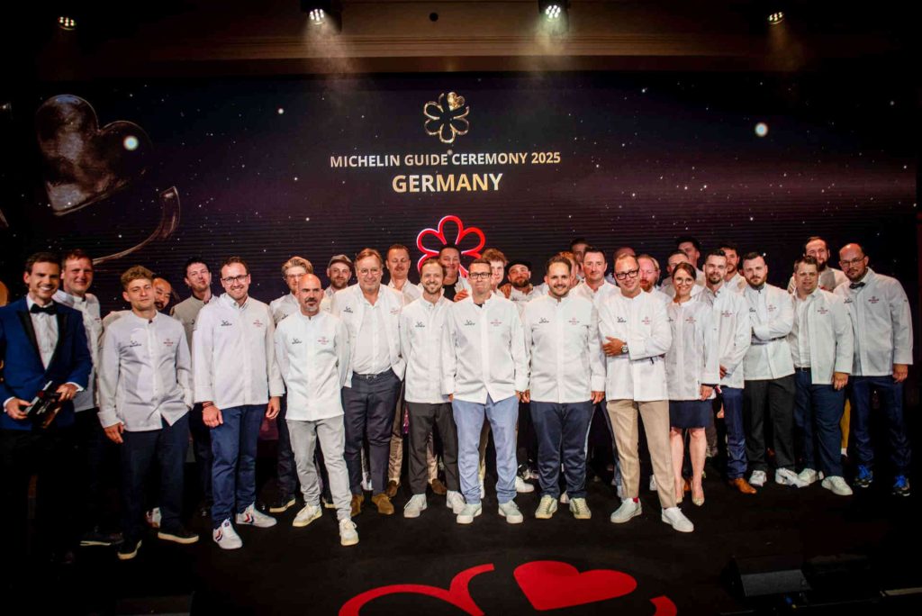 All award-winning chefs © Guide Michelin