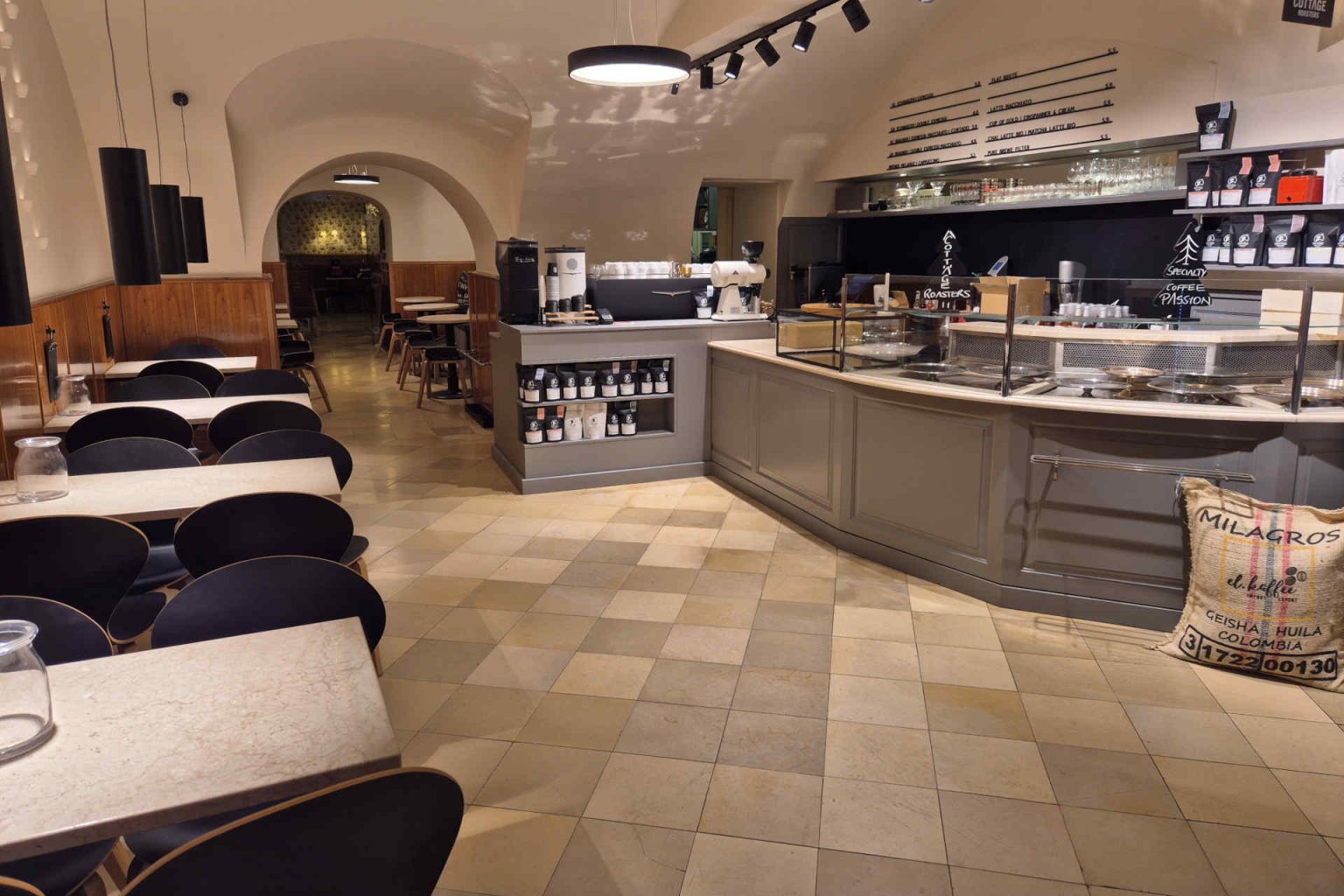 Interior of the “Kleiner Diglas” © Cottage Roasters