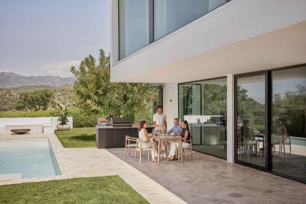 Outdoor cooking © Miele
