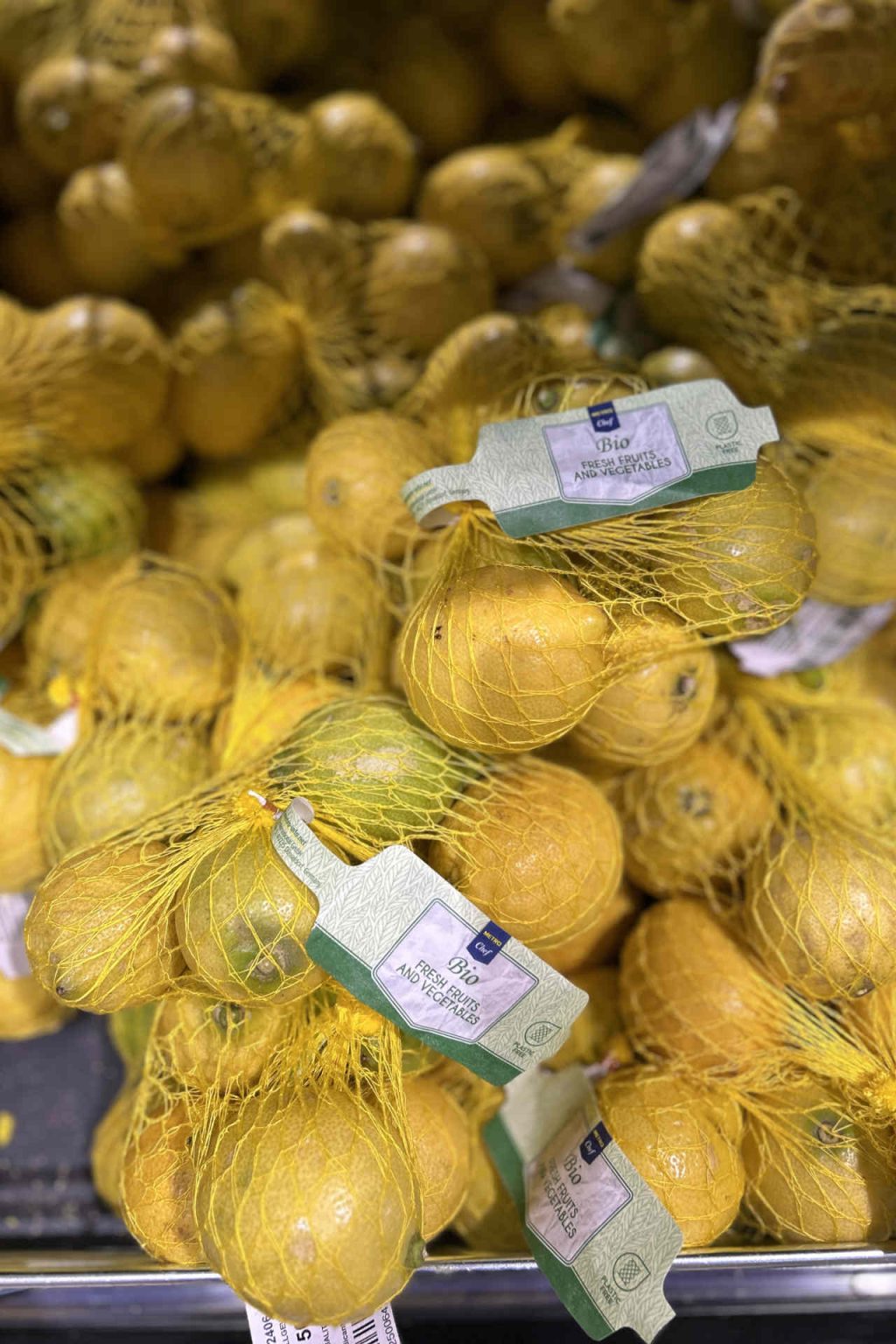 Organic lemons © Metro