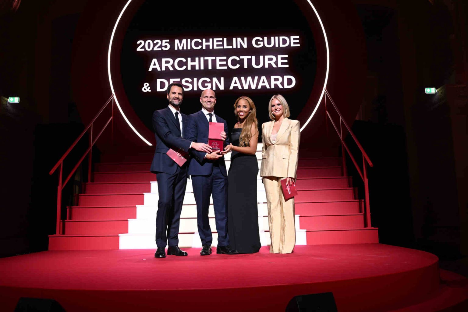 Atlantis The Royal, Dubai, wins the MICHELIN Architecture & Design Award 2025 © Guide MICHELIN