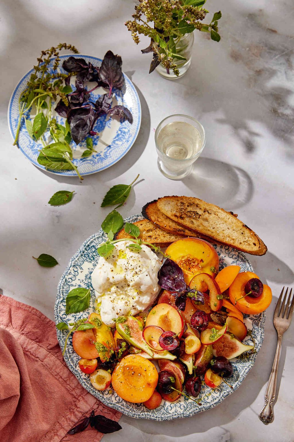 Burrata fruit pesto © Callwey