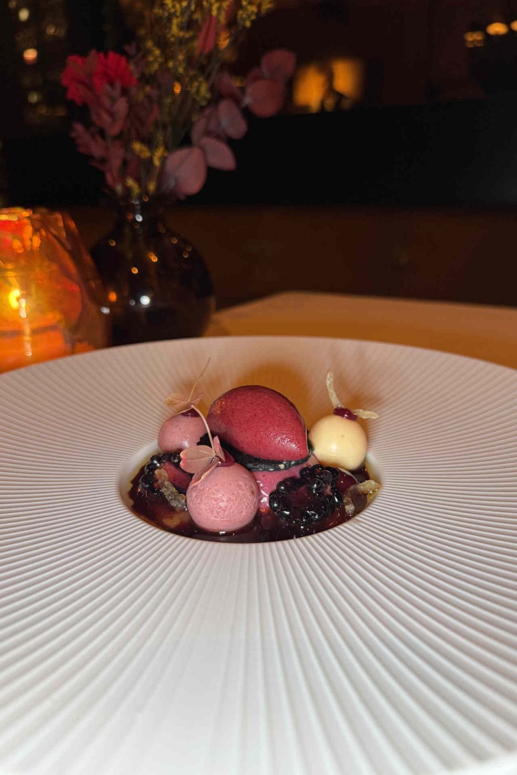 Blackberry Textures, Yuzu, and Sichuan Pepper © Genusspunkt