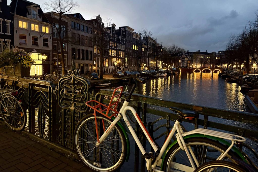 Amsterdam on foot © Genusspunkt